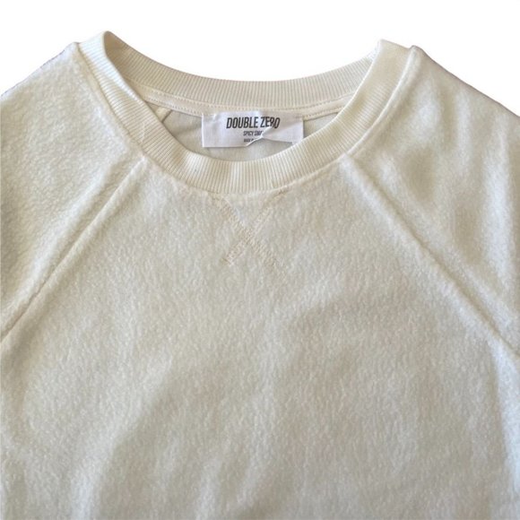 HYFVE WOMENS WHITE WHIP CREAM LONG SLEEVE CROP TOP / MATCHING LOUNGE SHORTS SZ: - Picture 5 of 11